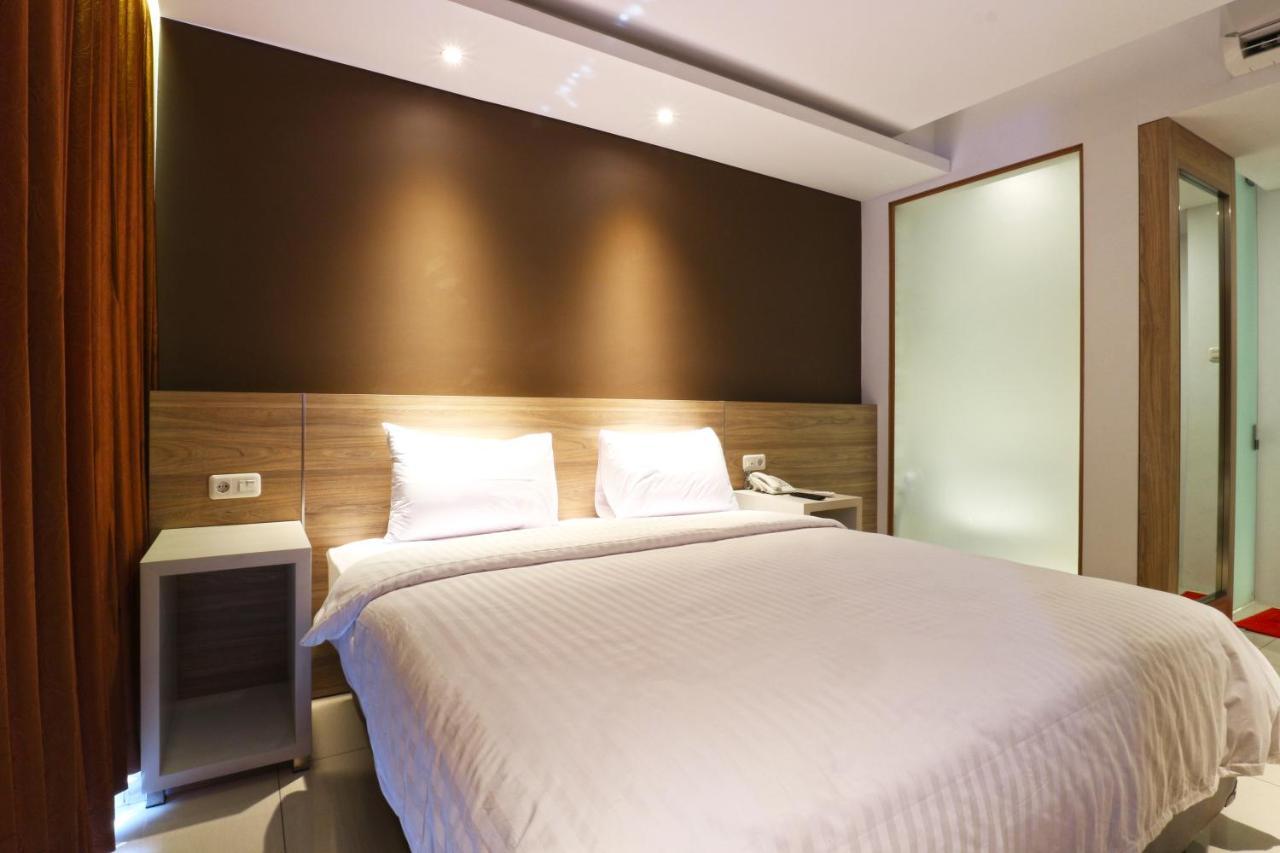 Kampioen Bed & Breakfast Bandung Bagian luar foto