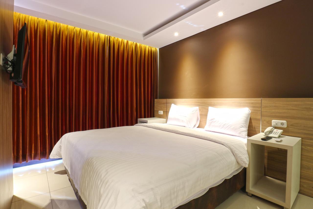 Kampioen Bed & Breakfast Bandung Bagian luar foto
