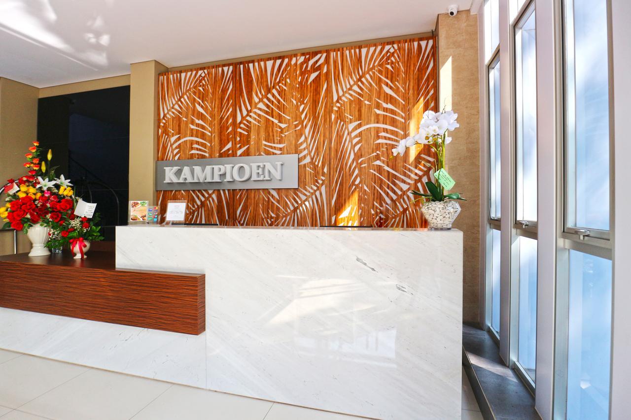 Kampioen Bed & Breakfast Bandung Bagian luar foto
